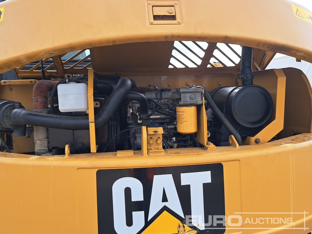 Mini excavator 2012 CAT 307D: picture 28