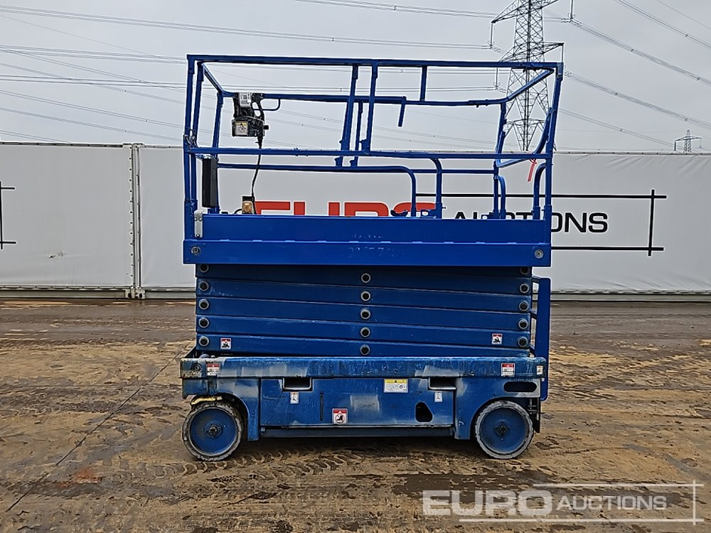 2012 Haulotte Compact 14 - Aerial platform: picture 2 2012 Haulotte Compact 14 - Aerial platform: picture 2