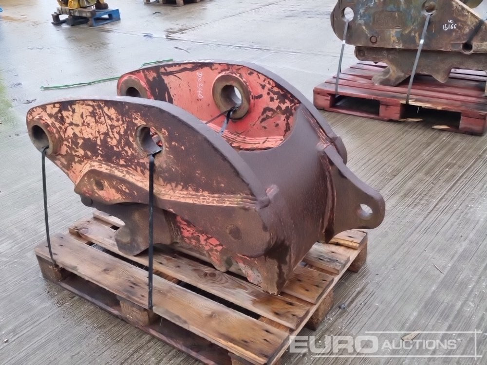 2012 Miller Hydraulic Double Lock QH 100mm Pin to suit 40 Ton Excavator - Bucket: picture 3 2012 Miller Hydraulic Double Lock QH 100mm Pin to suit 40 Ton Excavator - Bucket: picture 3