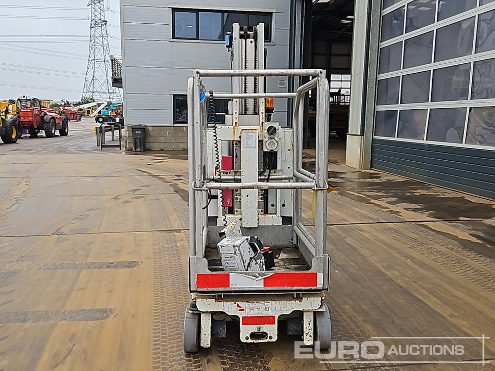 2013 Genie GR20 - Aerial platform: picture 4 2013 Genie GR20 - Aerial platform: picture 4