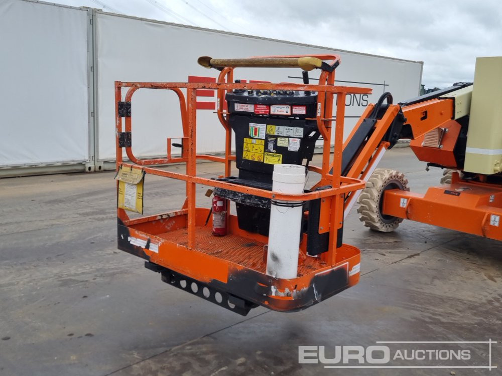 Aerial platform 2013 JLG 340AJ: picture 25
