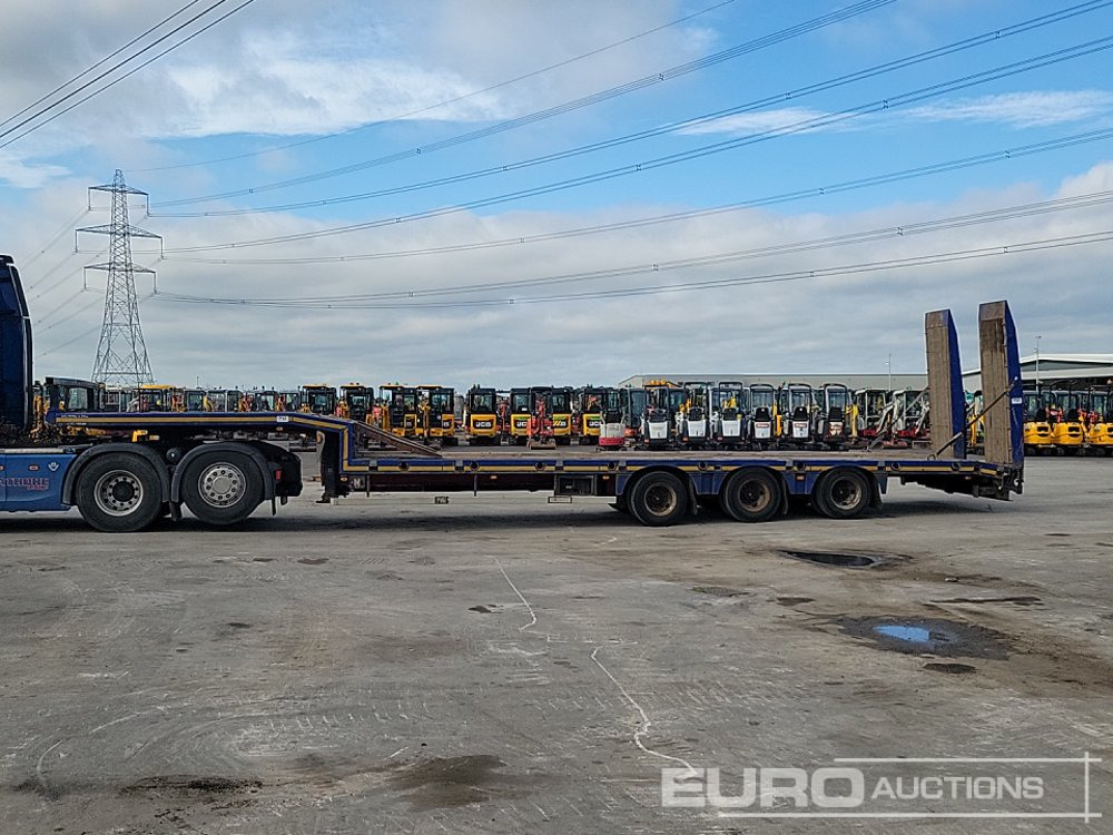 2013 Kassbohrer LB3 - Low loader semi-trailer: picture 2 2013 Kassbohrer LB3 - Low loader semi-trailer: picture 2