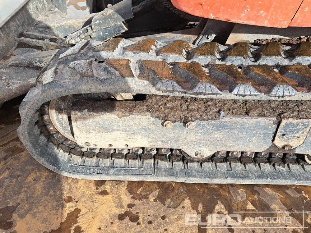 Mini excavator 2013 Kubota U25-3EU: picture 19