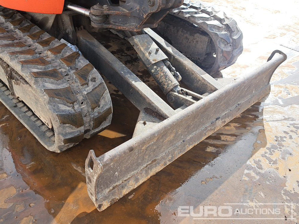 Mini excavator 2013 Kubota U25-3EU: picture 25