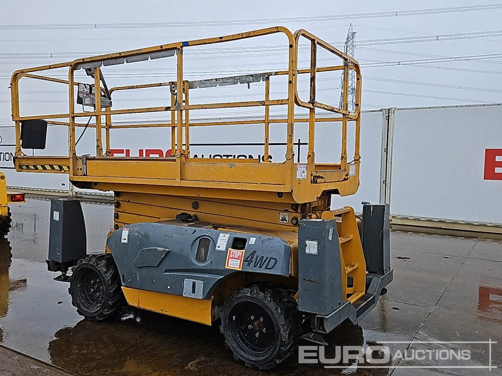 2014 Haulotte Compact 12DX - Aerial platform: picture 3 2014 Haulotte Compact 12DX - Aerial platform: picture 3