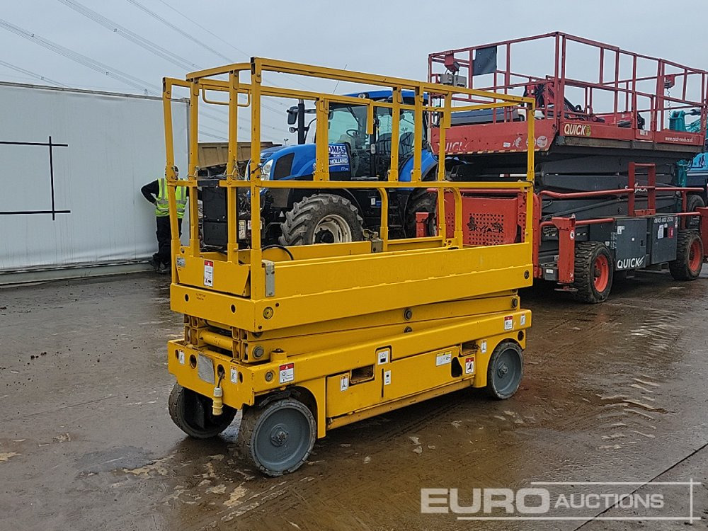 2014 Haulotte Compact 8 - Aerial platform: picture 1 2014 Haulotte Compact 8 - Aerial platform: picture 1