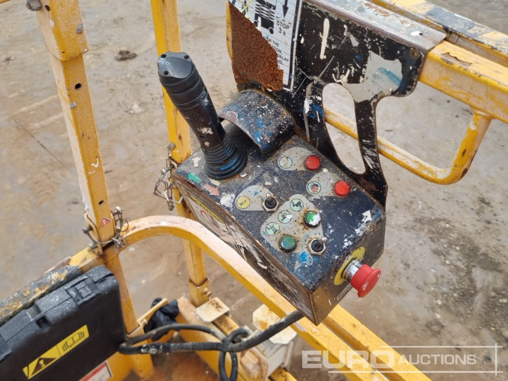 Aerial platform 2014 Haulotte Compact 8: picture 23