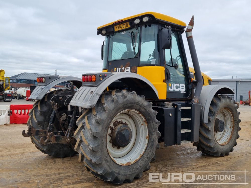 2014 JCB Fastrac 3230 - Farm tractor: picture 5 2014 JCB Fastrac 3230 - Farm tractor: picture 5