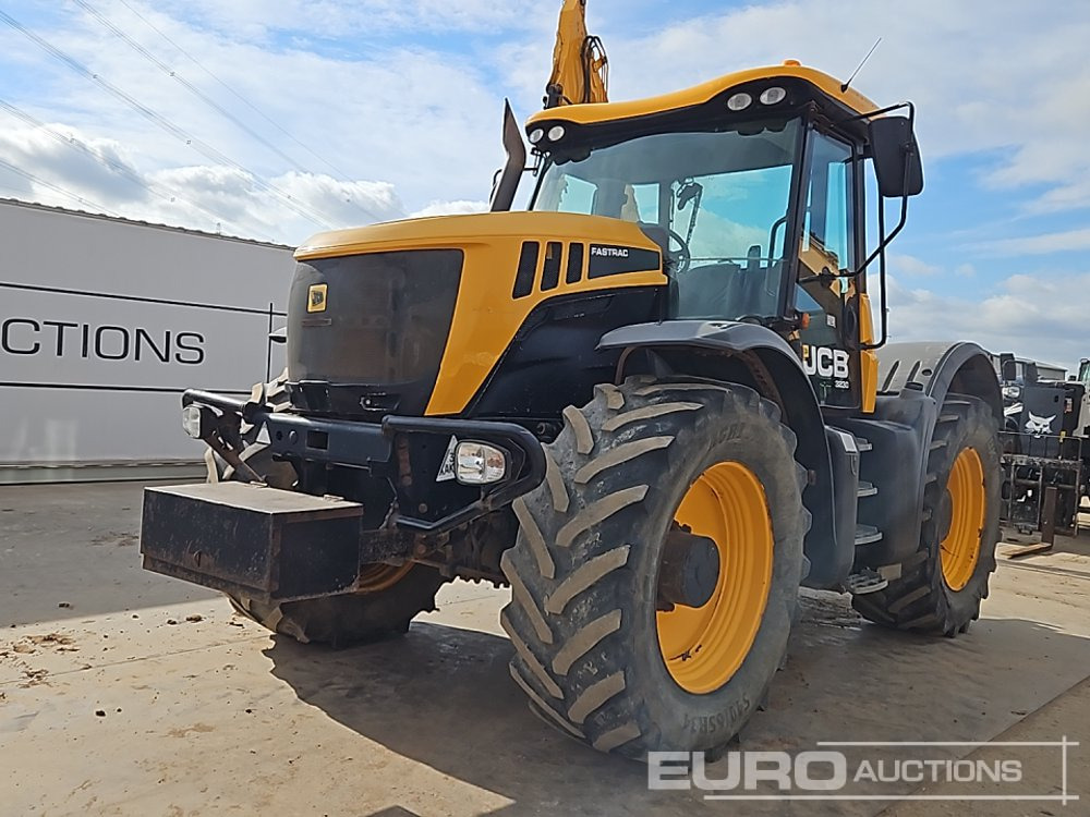 2014 JCB Fastrac 3230 - Farm tractor: picture 1 2014 JCB Fastrac 3230 - Farm tractor: picture 1