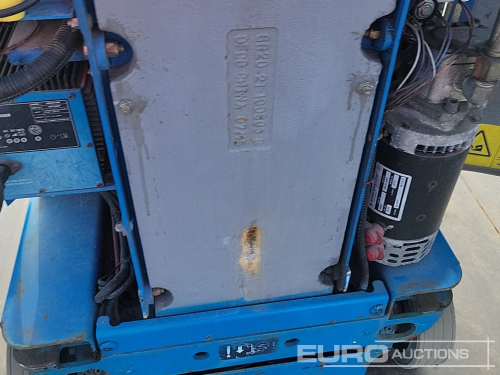 Aerial platform 2015 Genie GR-20: picture 22