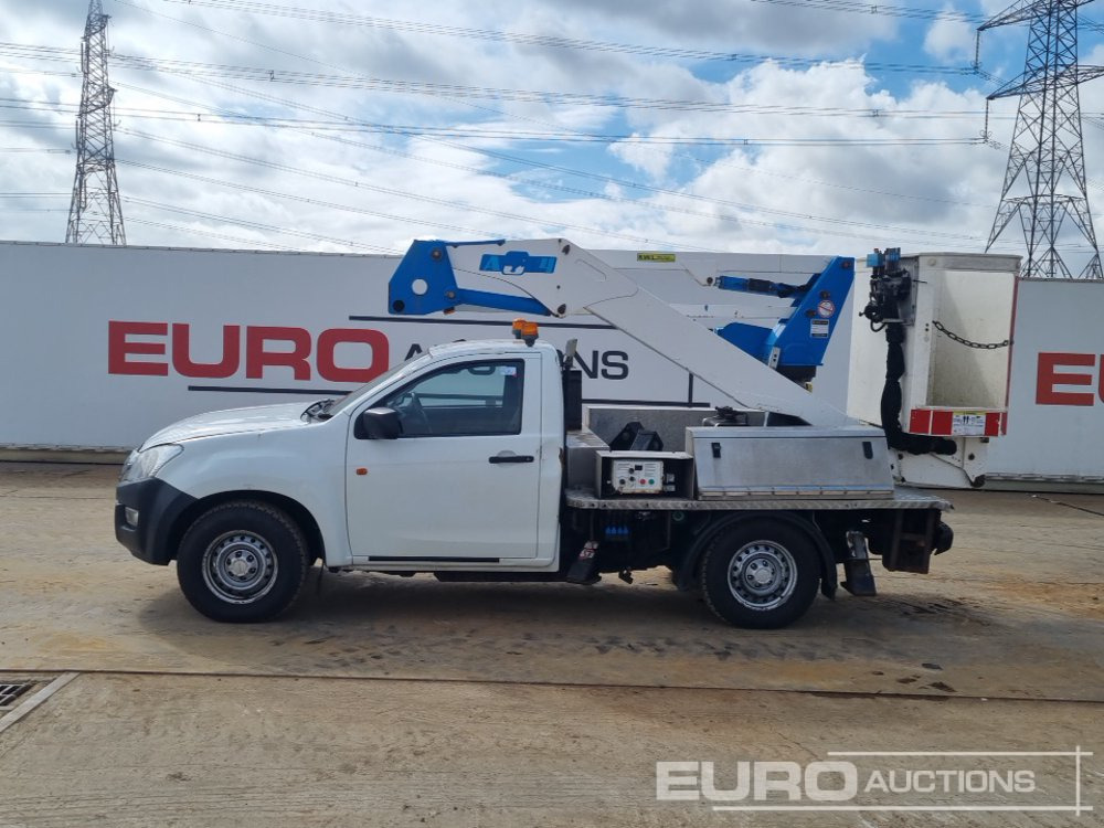 2015 Isuzu D-Max - Passenger van: picture 2 2015 Isuzu D-Max - Passenger van: picture 2