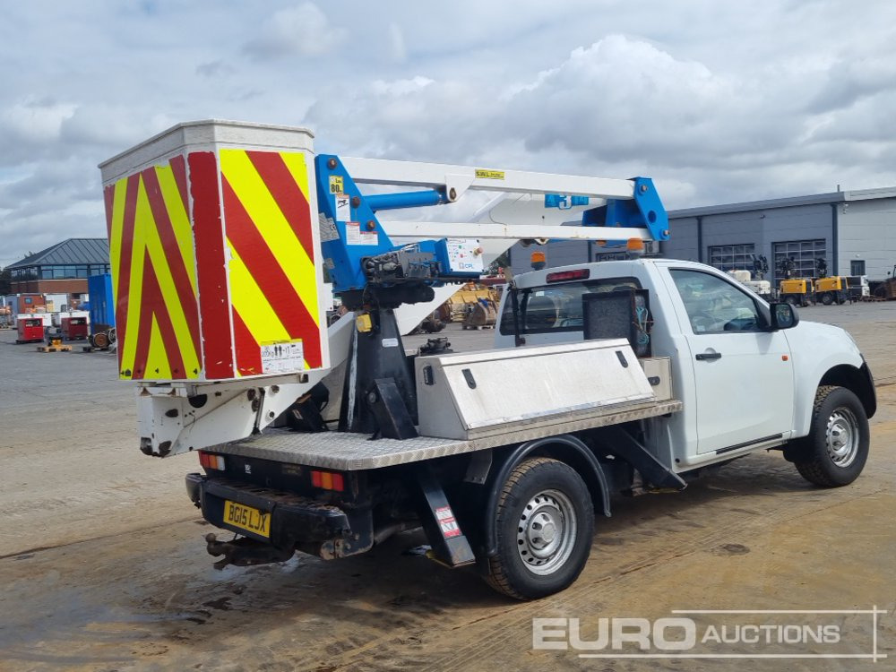 2015 Isuzu D-Max - Passenger van: picture 5 2015 Isuzu D-Max - Passenger van: picture 5