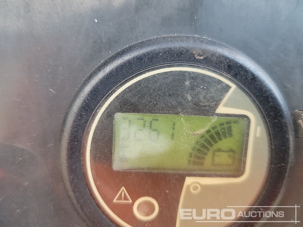 Articulated boom 2015 JLG 600AJ: picture 46