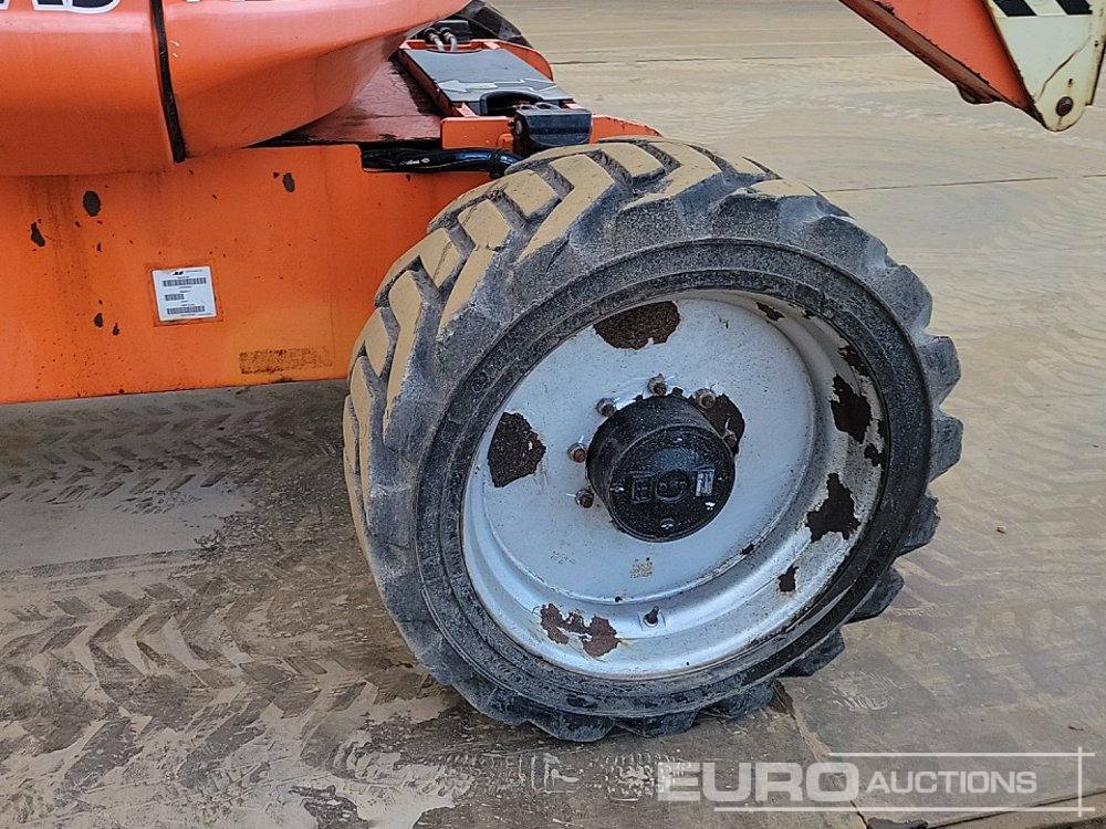 Articulated boom 2015 JLG 600AJ: picture 10