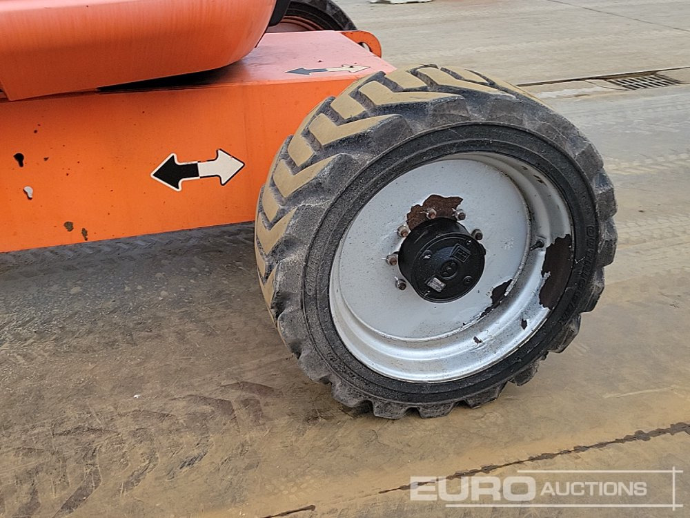 Articulated boom 2015 JLG 600AJ: picture 12