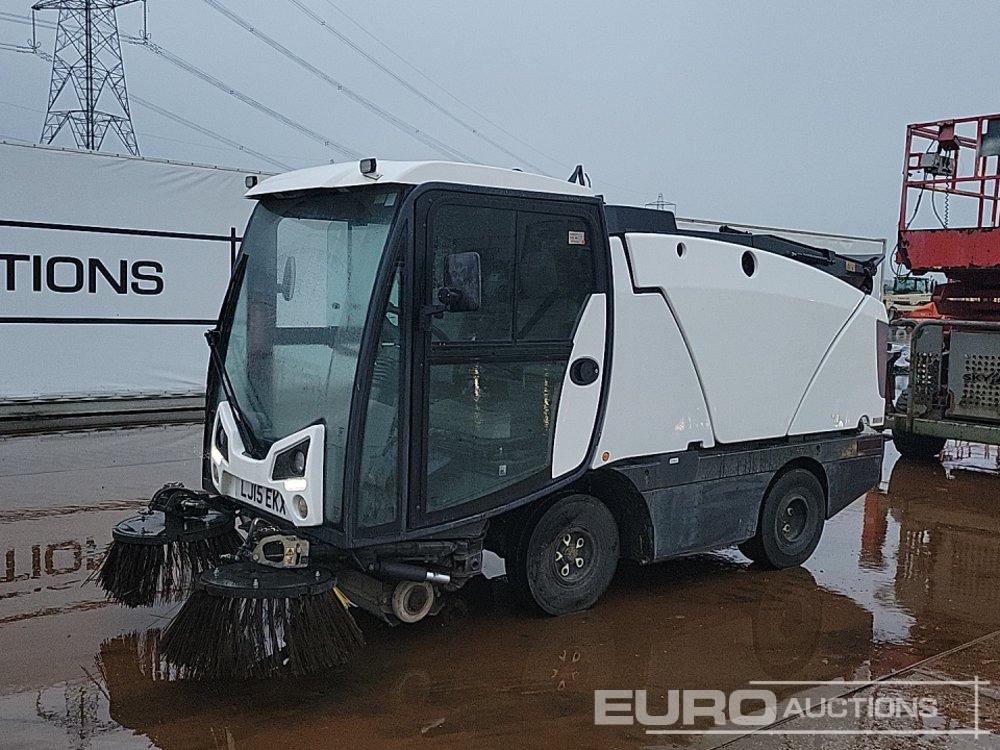 2015 Johnston CX210 - Road sweeper: picture 1 2015 Johnston CX210 - Road sweeper: picture 1