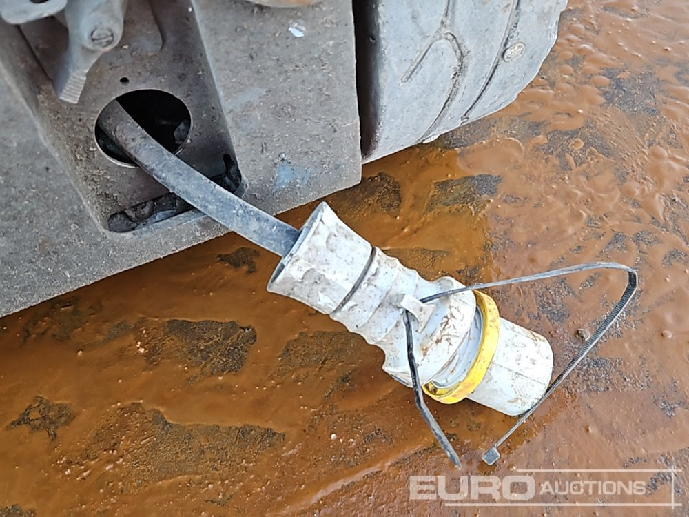 Aerial platform 2015 SkyJack SJ16: picture 16