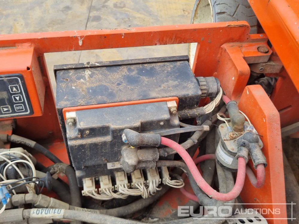 Aerial platform 2015 Snorkel S3246E: picture 30