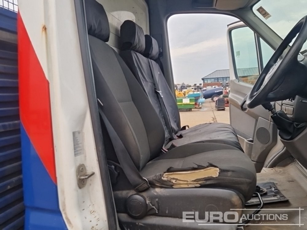 Flatbed van 2015 Volkswagen Crafter: picture 26 Flatbed van 2015 Volkswagen Crafter: picture 26