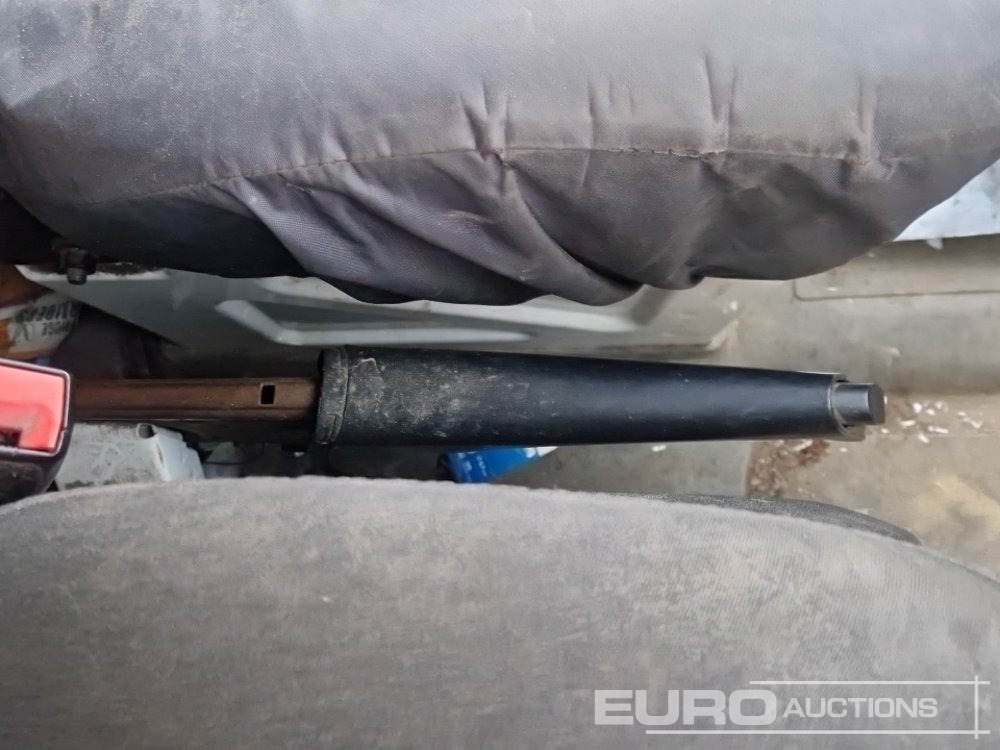 Flatbed van 2015 Volkswagen Crafter: picture 27 Flatbed van 2015 Volkswagen Crafter: picture 27