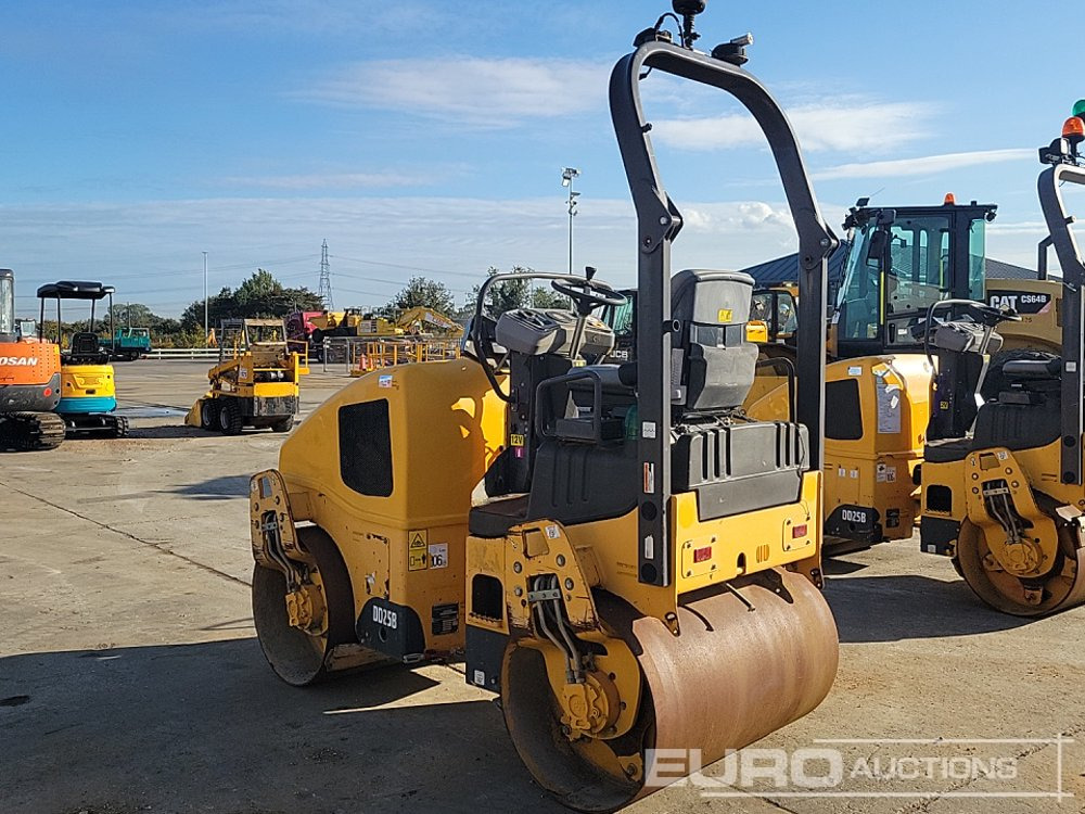 2015 Volvo DD25B - Road roller: picture 3 2015 Volvo DD25B - Road roller: picture 3