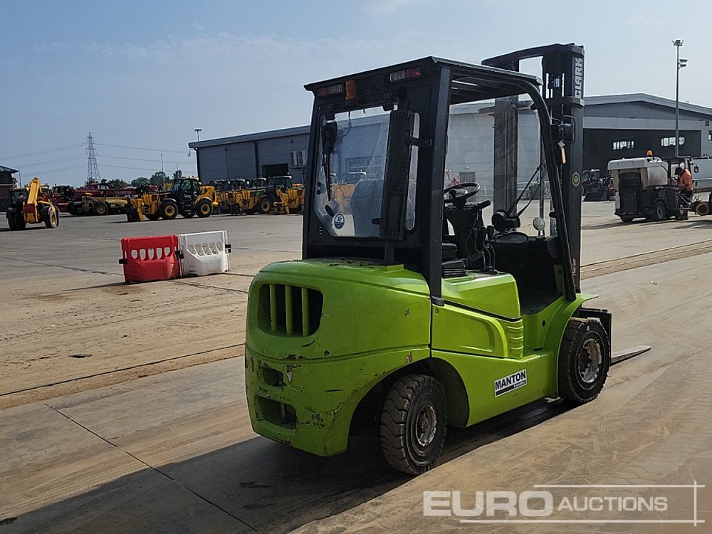 2016 Clark GTS25D - Forklift: picture 5 2016 Clark GTS25D - Forklift: picture 5