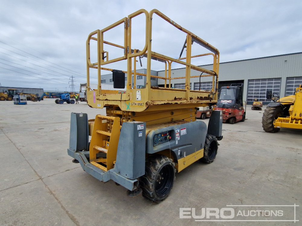 2016 Haulotte Compact 12DX - Aerial platform: picture 5 2016 Haulotte Compact 12DX - Aerial platform: picture 5