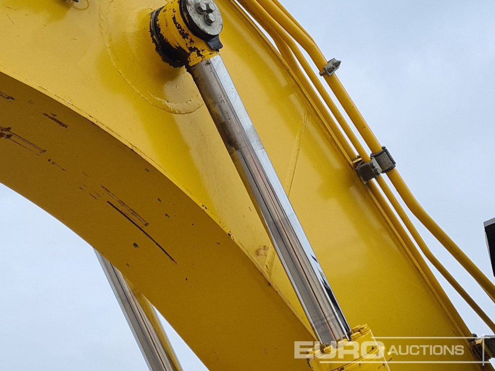 Crawler excavator 2016 Komatsu PC210LC-10: picture 27