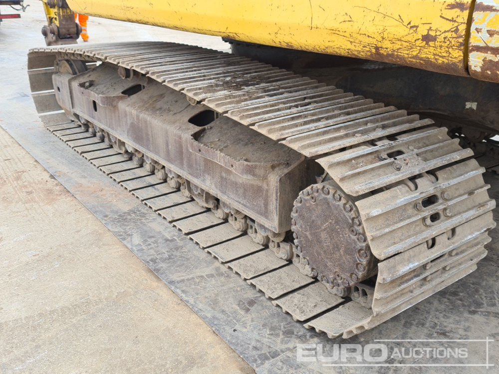 Crawler excavator 2016 Komatsu PC210LC-10: picture 12