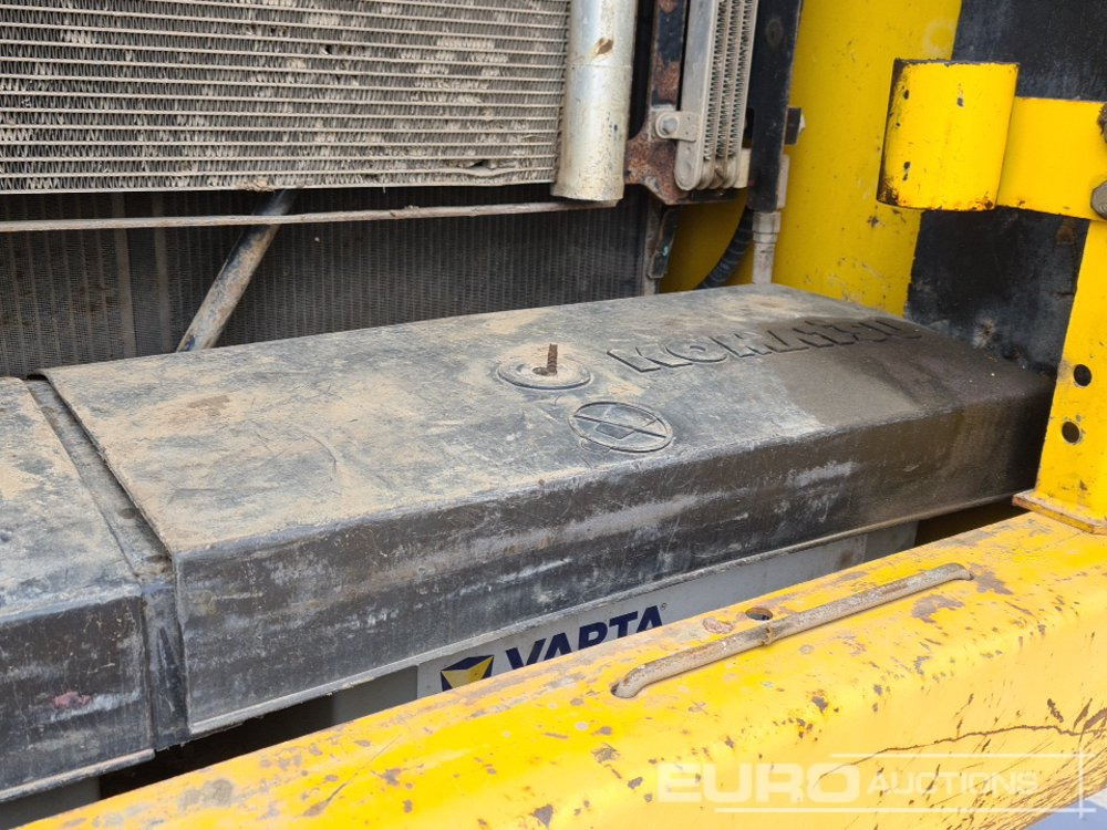 Crawler excavator 2016 Komatsu PC210LC-10: picture 45