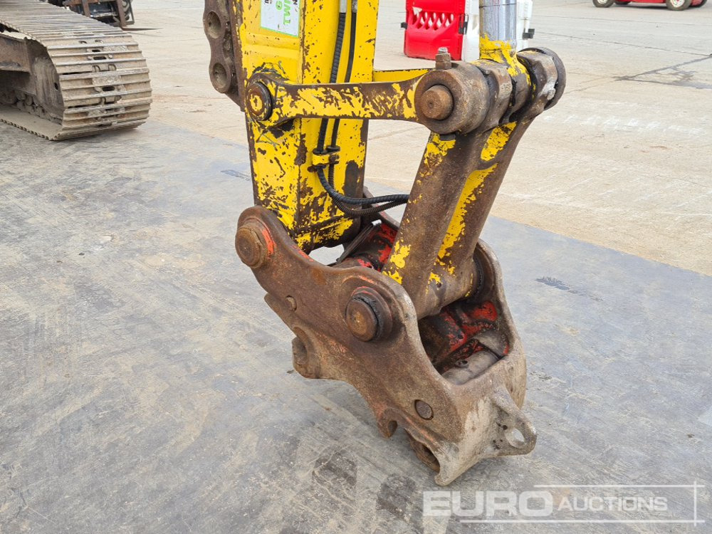 Crawler excavator 2016 Komatsu PC210LC-10: picture 22