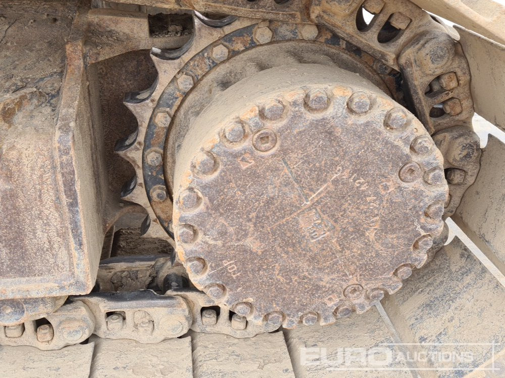 Crawler excavator 2016 Komatsu PC210LC-10: picture 11