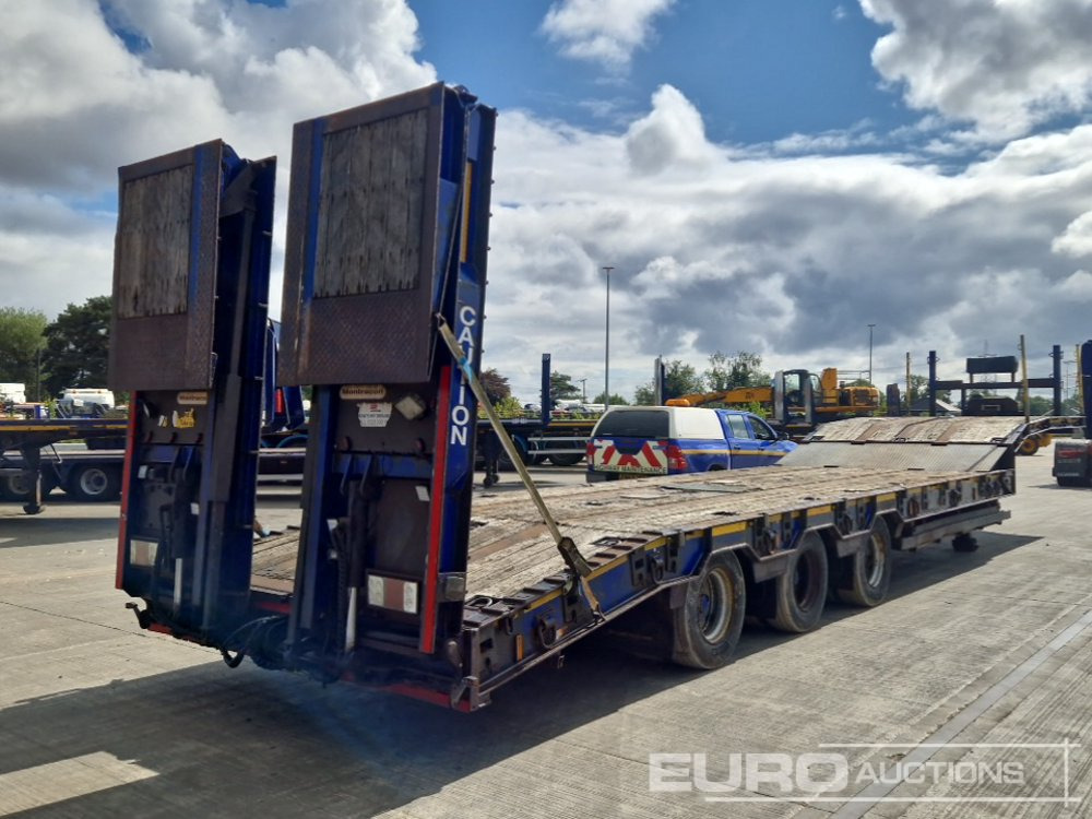 2016 Montracon Tri Axle Step Frame Low Loader Trailer, Winch, Neck Ramps, Out Riggers, Hydraulic Flip Toe Ramps - Low loader semi-trailer: picture 5 2016 Montracon Tri Axle Step Frame Low Loader Trailer, Winch, Neck Ramps, Out Riggers, Hydraulic Flip Toe Ramps - Low loader semi-trailer: picture 5