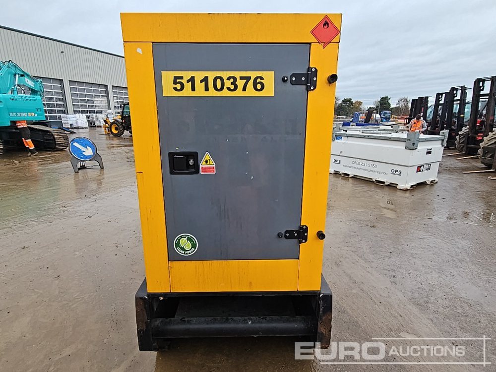 2016 SDMO R220C3 - Generator set: picture 2 2016 SDMO R220C3 - Generator set: picture 2