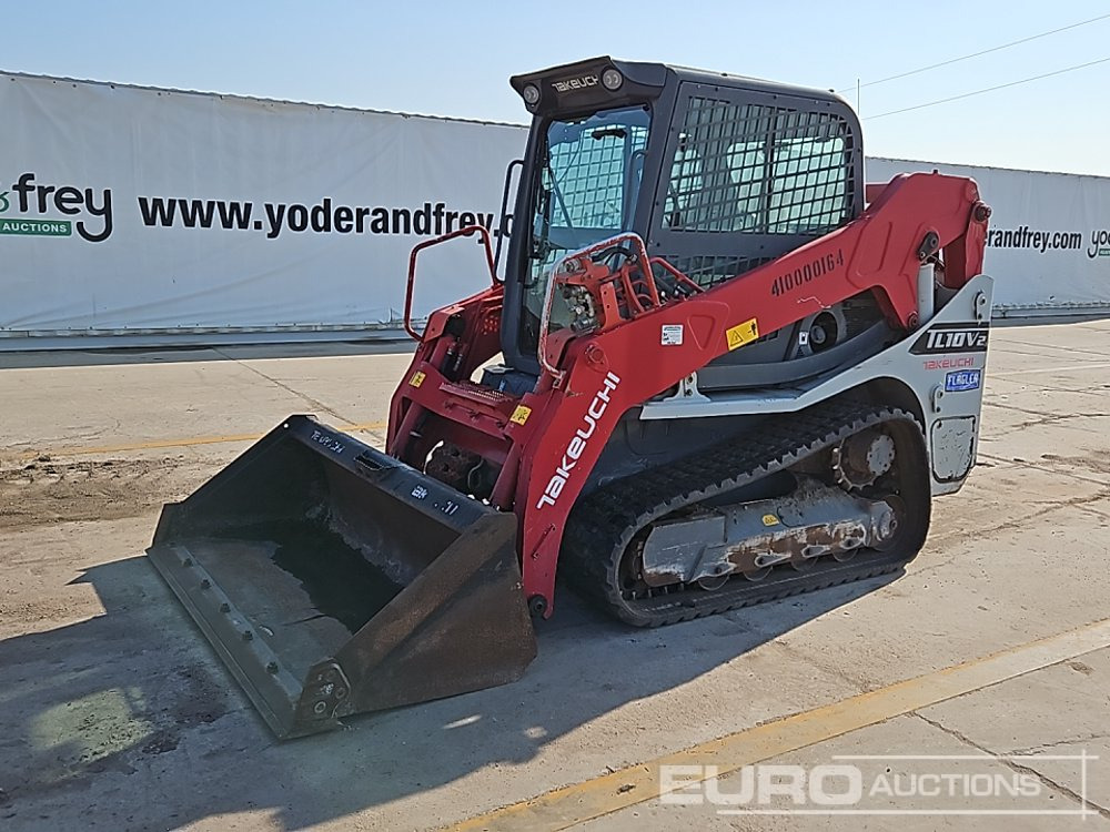 2016 Takeuchi TL10V2 - Skid steer loader: picture 3 2016 Takeuchi TL10V2 - Skid steer loader: picture 3