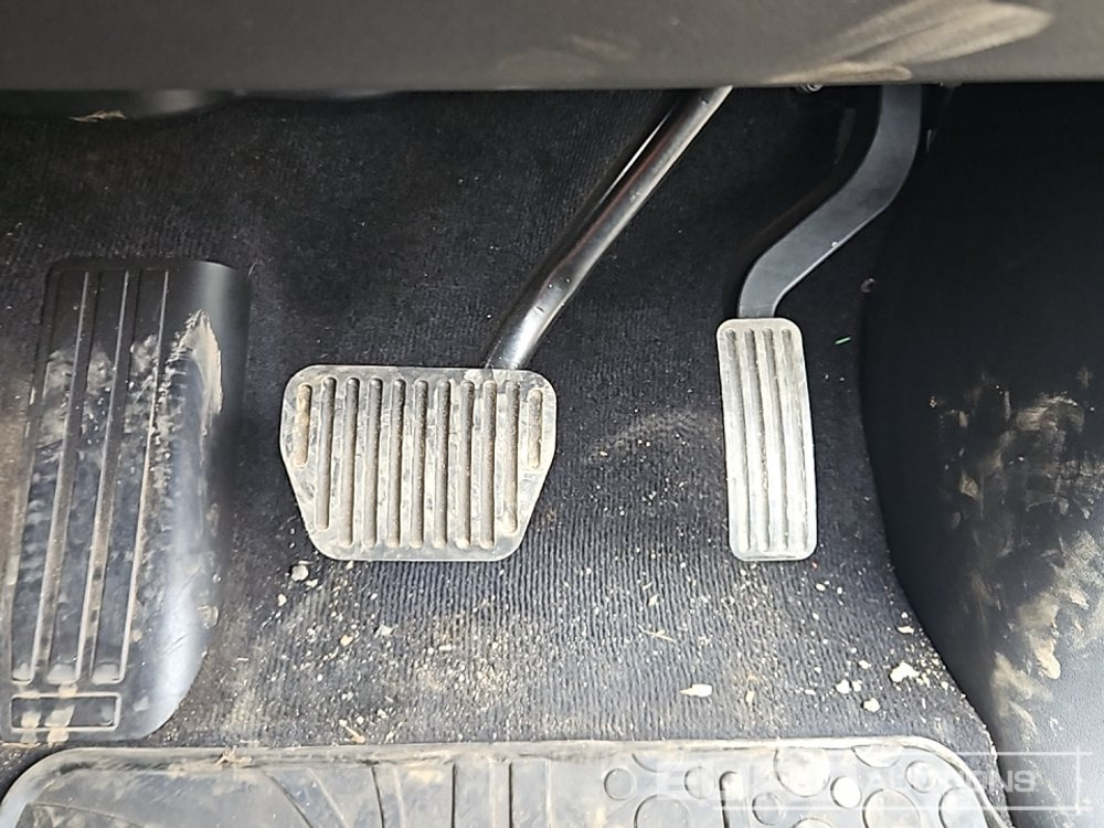 Car 2017 Land Rover Discovery: picture 35 Car 2017 Land Rover Discovery: picture 35