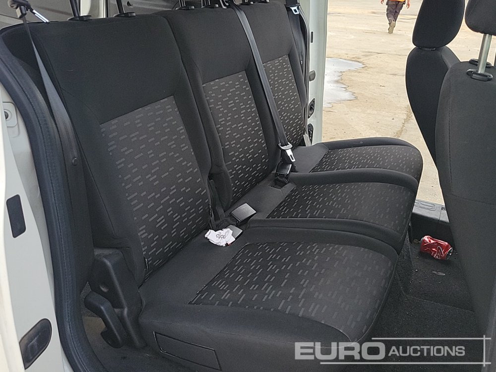 Combi van 2017 Vauxhall Combo: picture 23