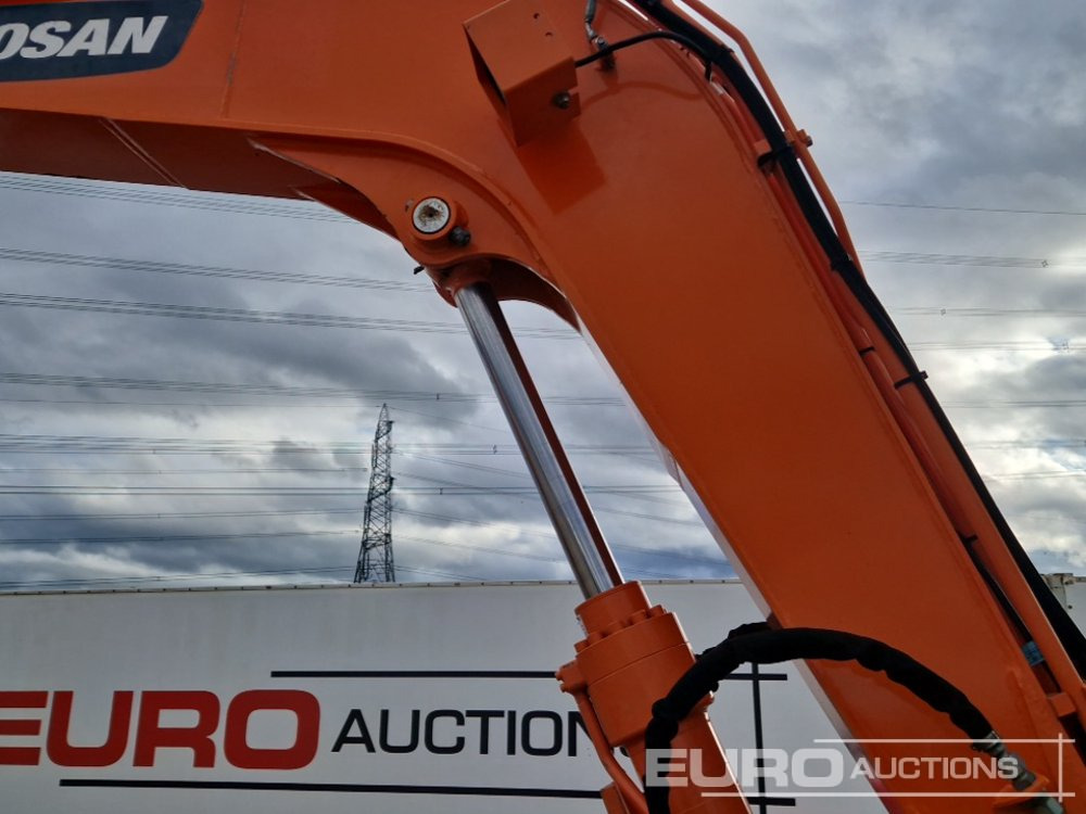 Mini excavator 2018 Doosan DX85-3: picture 18