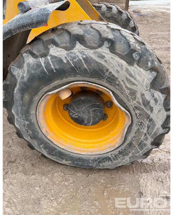 2018 JCB 406 - Wheel loader: picture 5 2018 JCB 406 - Wheel loader: picture 5