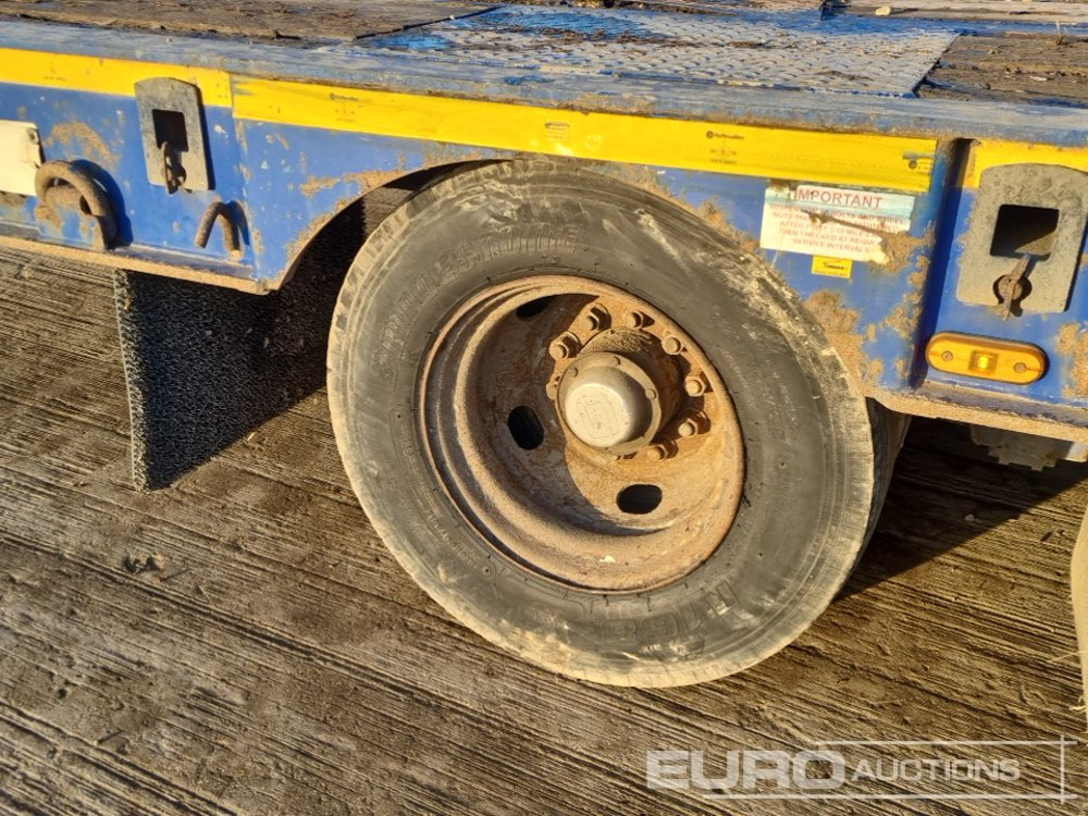 Low loader semi-trailer 2018 McCauley Tri Axle Step Frame Low Loader Trailer, Out Riggers, Hydraulic Ramps: picture 12 Low loader semi-trailer 2018 McCauley Tri Axle Step Frame Low Loader Trailer, Out Riggers, Hydraulic Ramps: picture 12