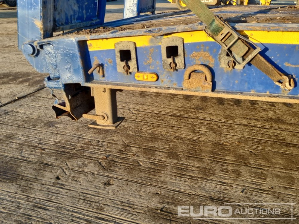Low loader semi-trailer 2018 McCauley Tri Axle Step Frame Low Loader Trailer, Out Riggers, Hydraulic Ramps: picture 36 Low loader semi-trailer 2018 McCauley Tri Axle Step Frame Low Loader Trailer, Out Riggers, Hydraulic Ramps: picture 36