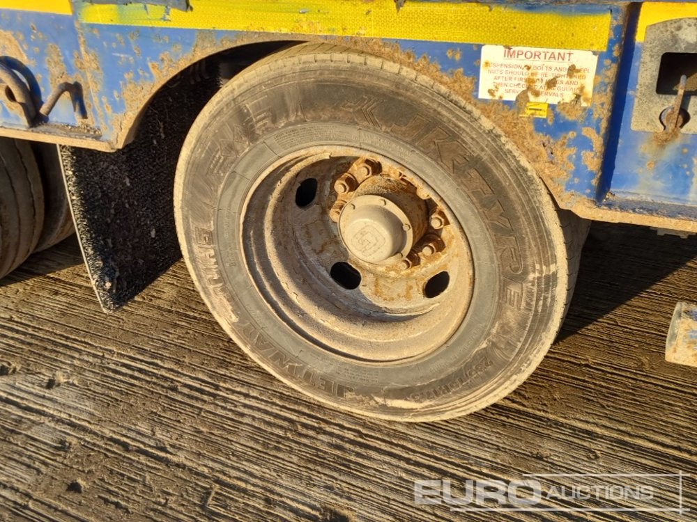 Low loader semi-trailer 2018 McCauley Tri Axle Step Frame Low Loader Trailer, Out Riggers, Hydraulic Ramps: picture 14 Low loader semi-trailer 2018 McCauley Tri Axle Step Frame Low Loader Trailer, Out Riggers, Hydraulic Ramps: picture 14