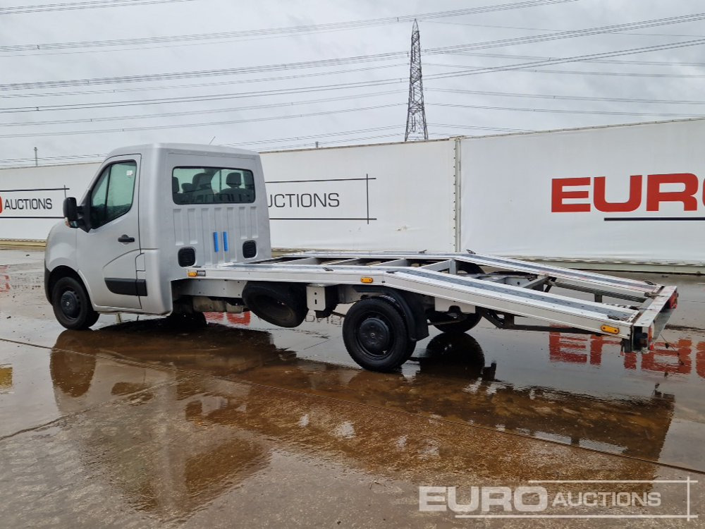 2018 Nissan NV400 - Flatbed van: picture 3 2018 Nissan NV400 - Flatbed van: picture 3