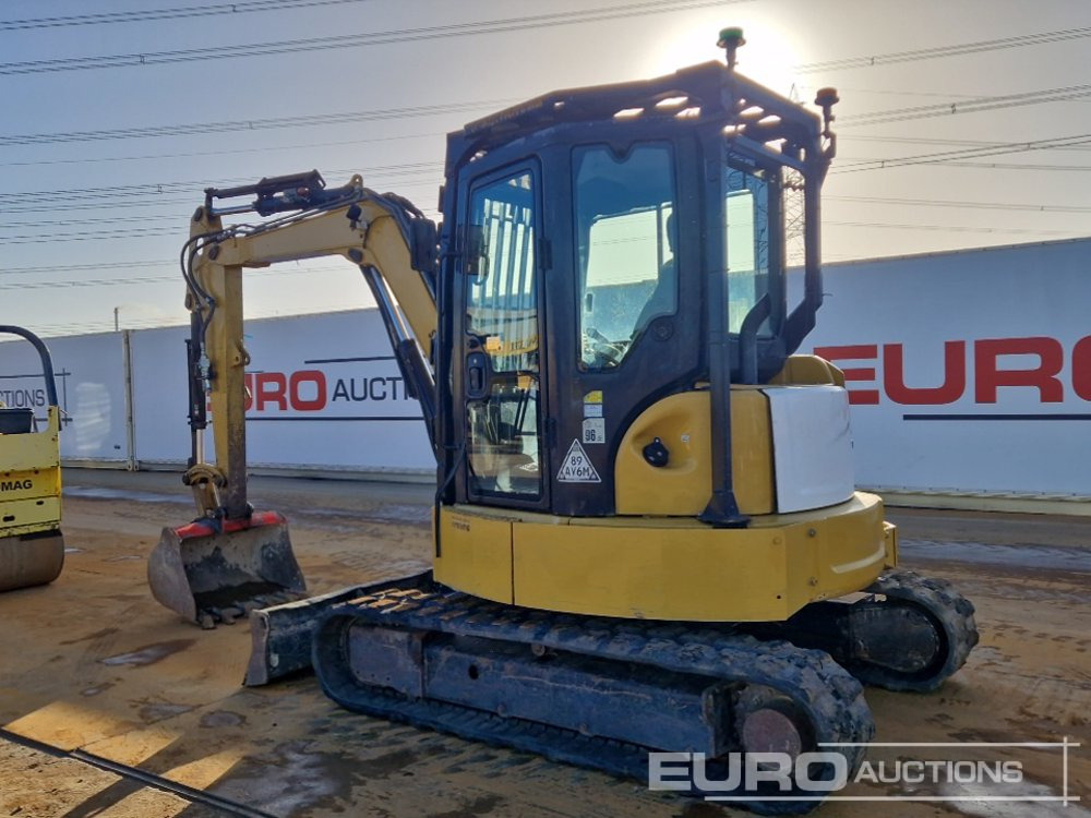 2019 CAT 305E2 - Mini excavator: picture 3 2019 CAT 305E2 - Mini excavator: picture 3