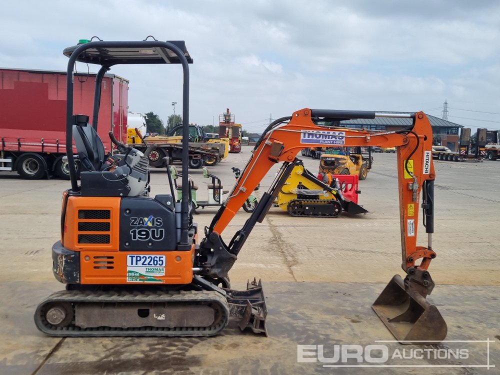 Mini excavator 2019 Hitachi ZX19U-5A: picture 6
