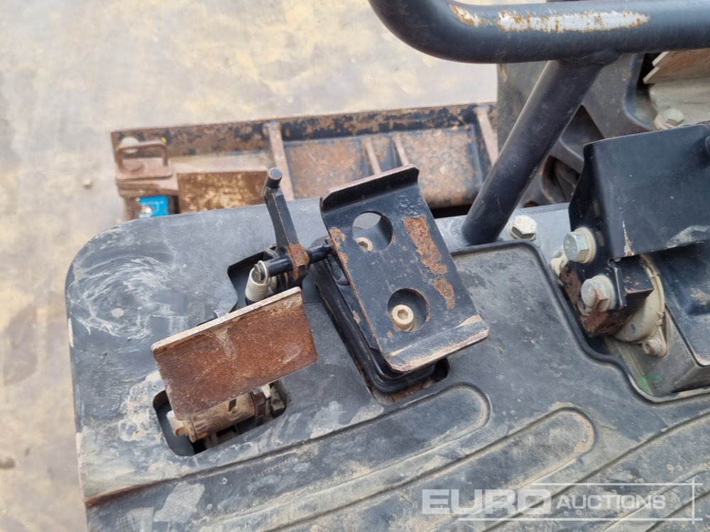 Mini excavator 2019 Hitachi ZX19U-5A: picture 45