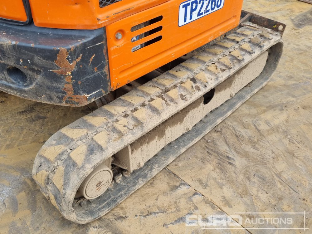 Mini excavator 2019 Hitachi ZX19U-5A YR: picture 14