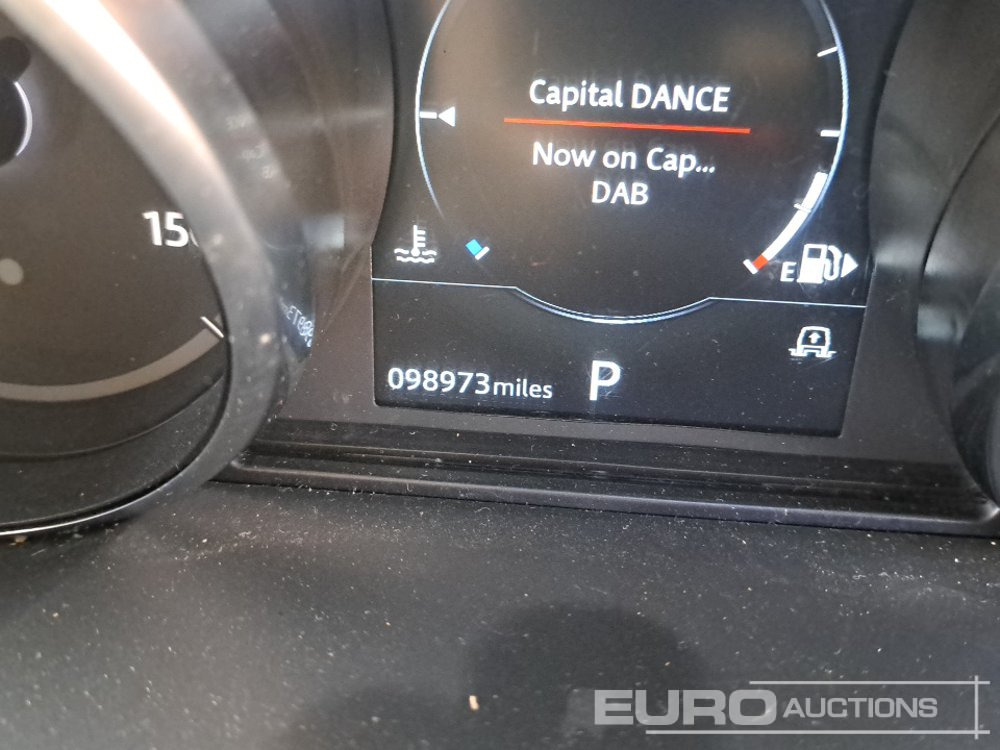 SUV 2019 Land Rover Discovery: picture 39