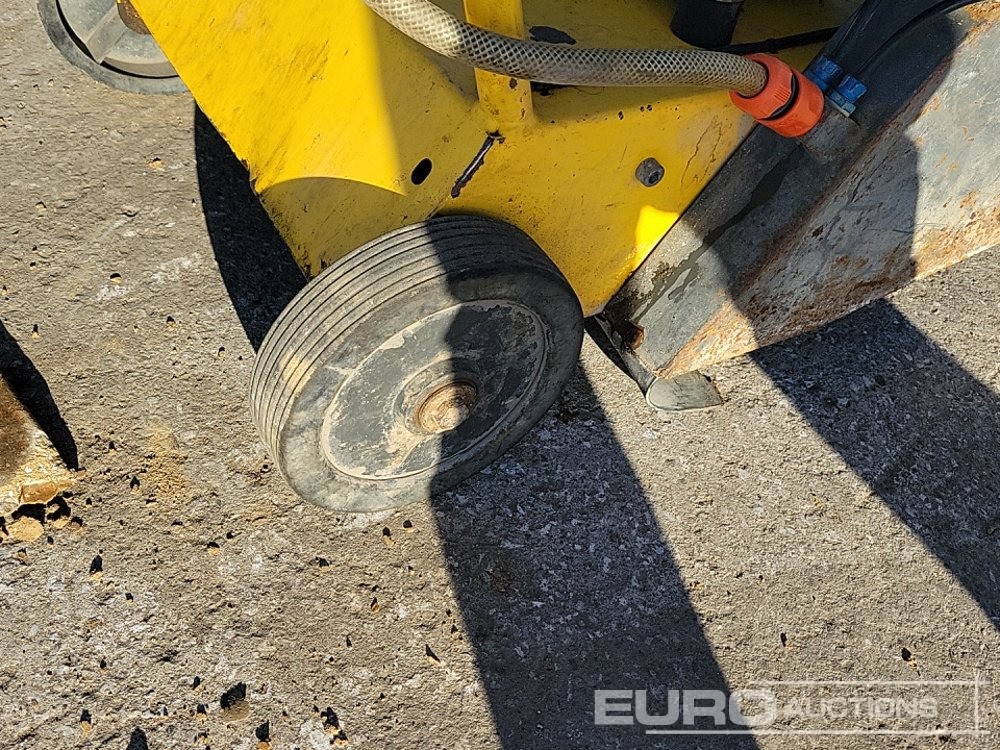 Asphalt machine 2019 Wacker Neuson BFS1345: picture 9