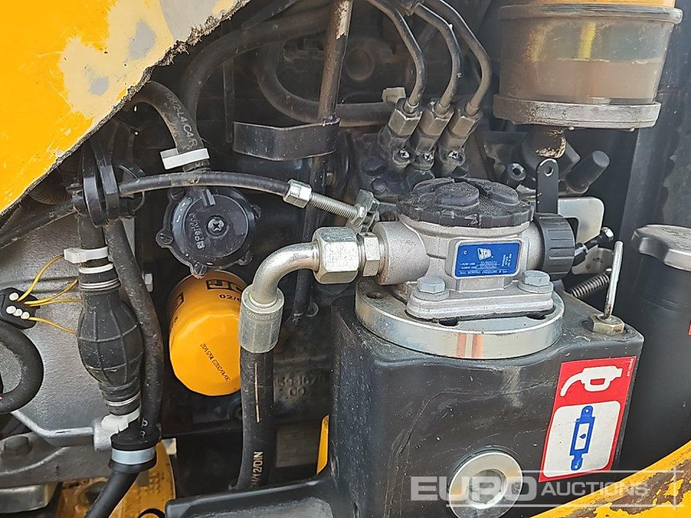 Mini excavator 2020 JCB 8008CTS: picture 31